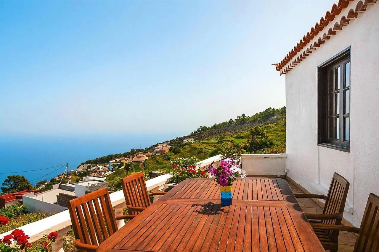 Apartment In El Tanque With Bubble Bath Las Cruces  Spanien